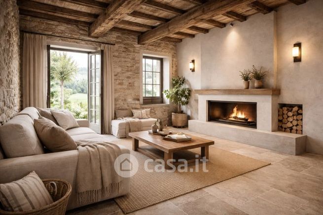 Casa indipendente in residenziale in 