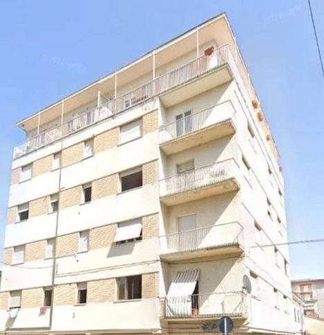 Appartamento in residenziale in Via Stamura 1