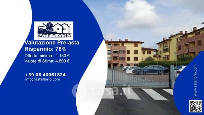 Box/posto auto in residenziale in Via Natalino Marchi