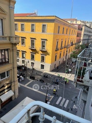 Ufficio in commerciale in Via Santa Brigida