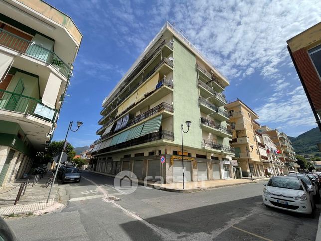 Appartamento in residenziale in Via Vincenzo Bellini