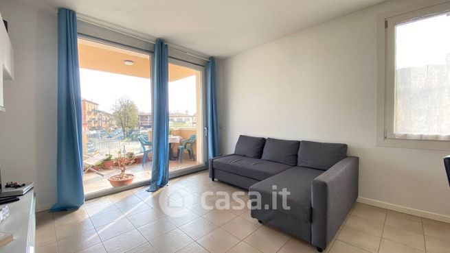 Appartamento in residenziale in Piazza Fornia 10