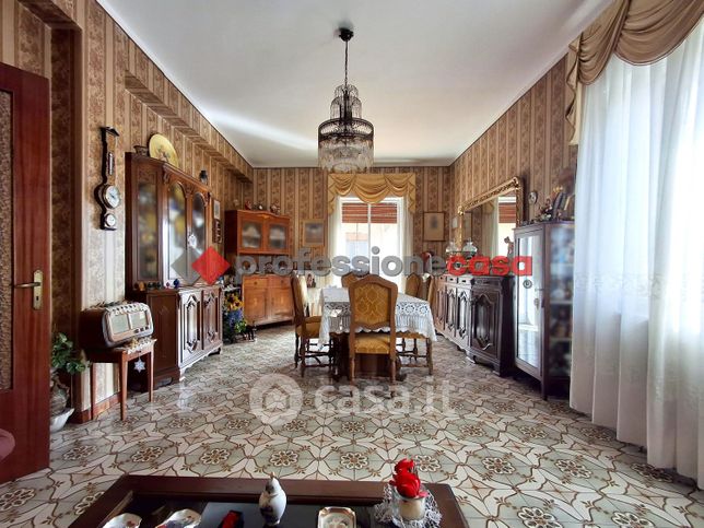 Appartamento in residenziale in Via Catania 7