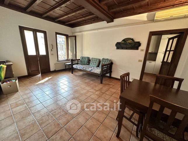Appartamento in residenziale in Via Alessandro Manzoni