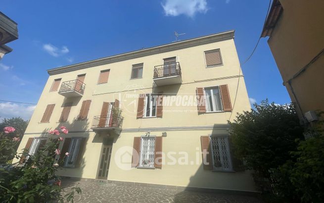 Appartamento in residenziale in Via Abruzzi 13