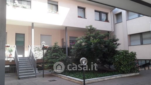 Appartamento in residenziale in Viale Monza