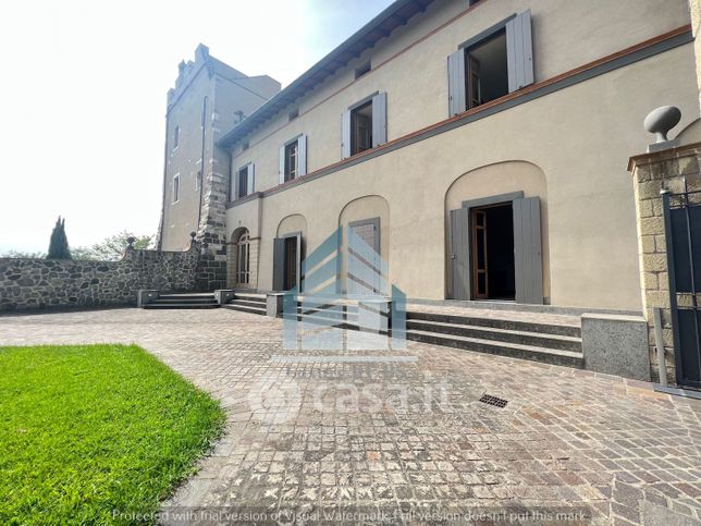 Villa in residenziale in Via Flaminia Nuova 290