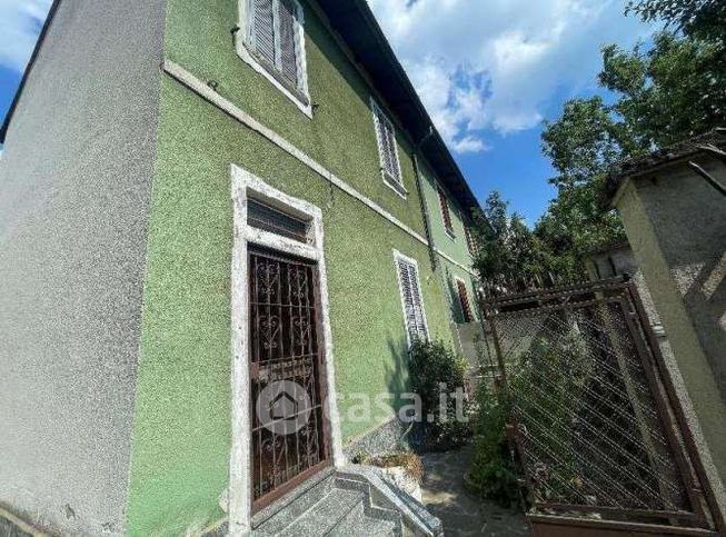 Villa in residenziale in Via Guglielmo Oberdan 20