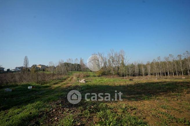 Terreno edificabile in residenziale in Strada San Pietro