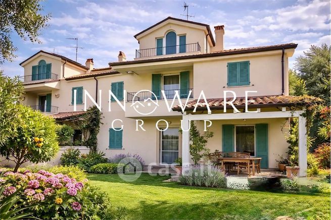 Villetta a schiera in residenziale in Via Gino Nibbi