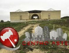 Terreno agricolo in commerciale in 