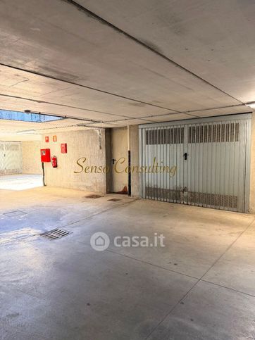 Box/posto auto in residenziale in Via Cascina Sant'Angelo 57