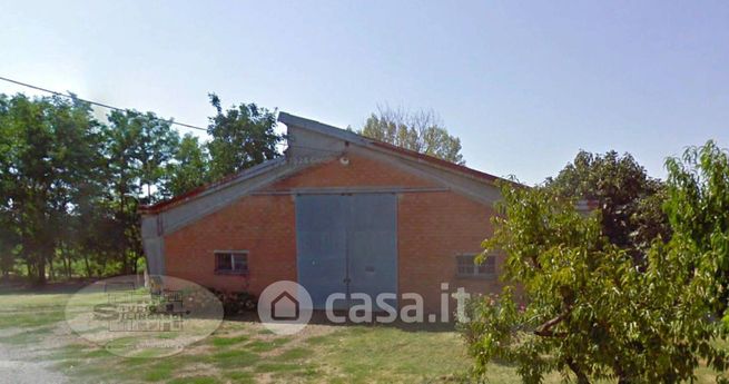 Terreno agricolo in commerciale in Via Bassa Paolucci