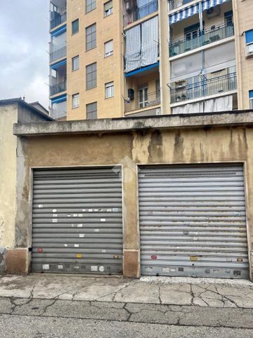 Garage/posto auto in residenziale in Via Stradella