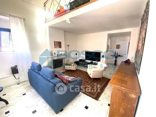 Appartamento in residenziale in Via Ippolito Landinelli