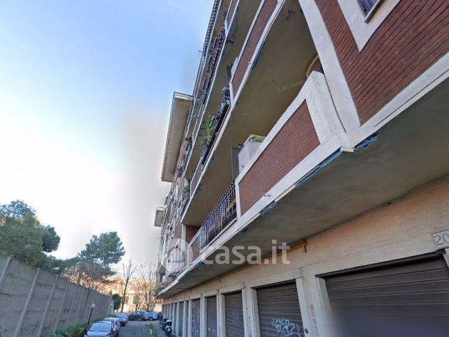 Appartamento in residenziale in Via Beniamino Costantini