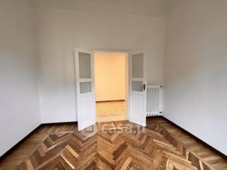 Appartamento in residenziale in Via Francesco Petrarca