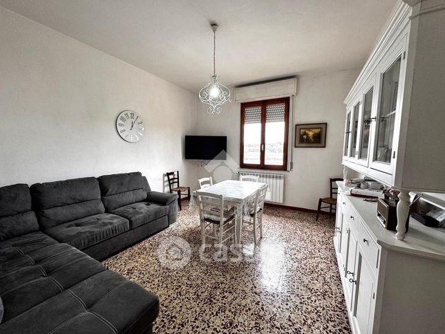 Appartamento in residenziale in Viale G. di Vittorio 30