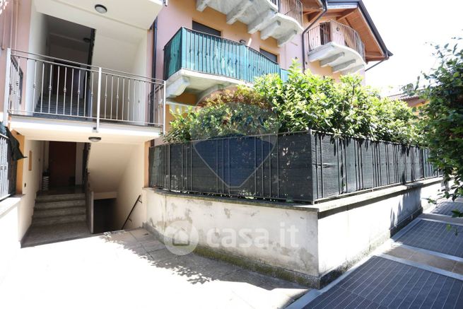 Appartamento in residenziale in Via Cassinone 7