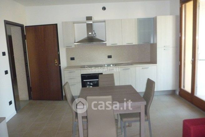 Appartamento in residenziale in Via Ticino 89