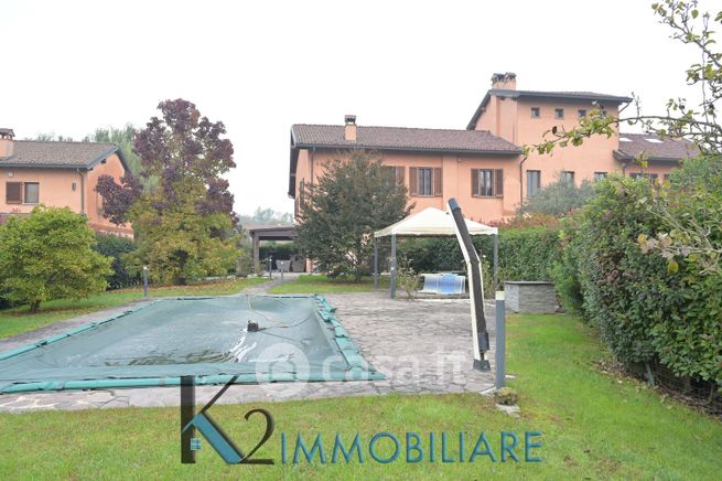 Villa in residenziale in Via dei Missaglia