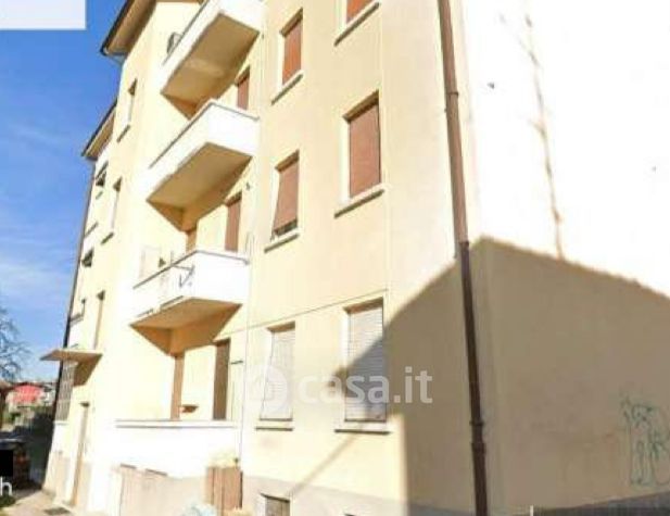 Appartamento in residenziale in Viale delle Vittorie 15
