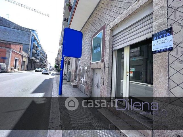 Attivitã /licenza (con o senza mura) in commerciale in Via dei Mille 42