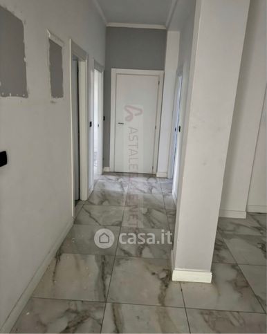 Appartamento in residenziale in Via Monte Grappa 16