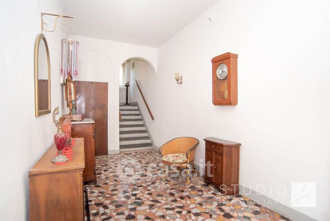 Casa indipendente in residenziale in Via Provinciale Lucchese
