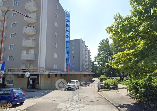 Appartamento in residenziale in Via Giovanni Ossanna 4