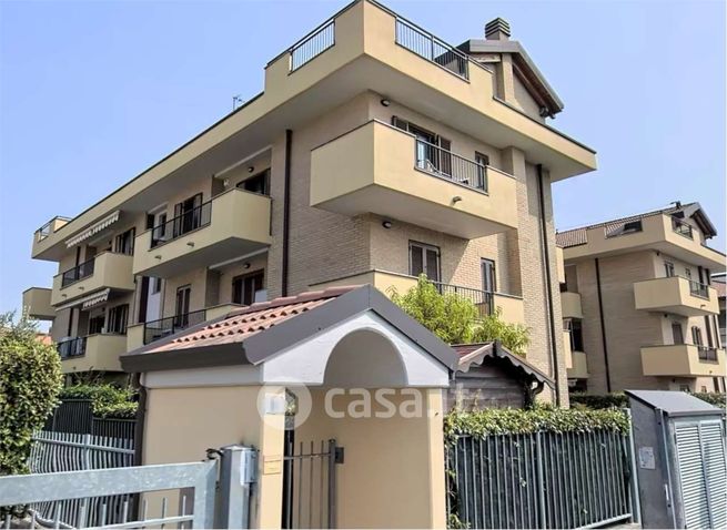 Appartamento in residenziale in Via dei Mariani 32