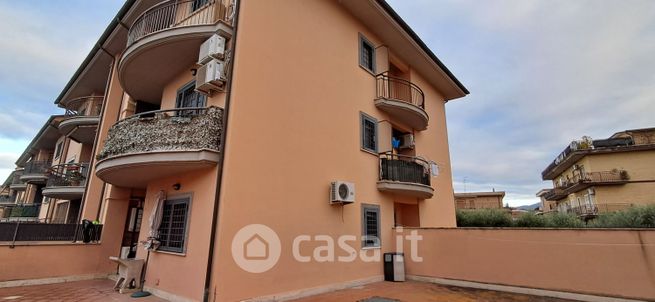 Appartamento in residenziale in Via San Marco D'Alunzio 51