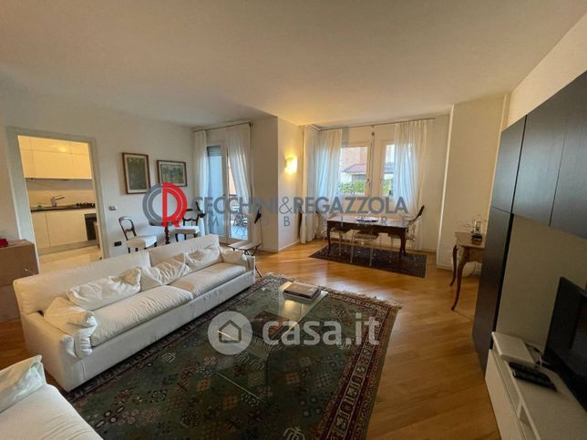 Appartamento in residenziale in Via Trebazio 11