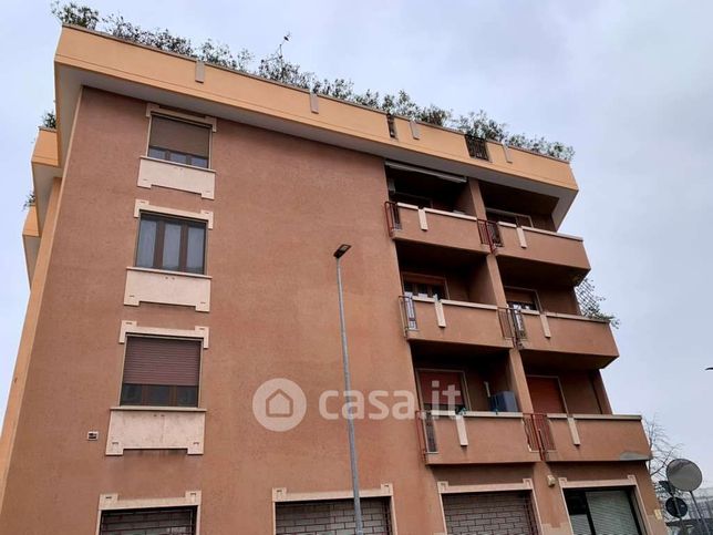 Appartamento in residenziale in Via Sforzesca 47