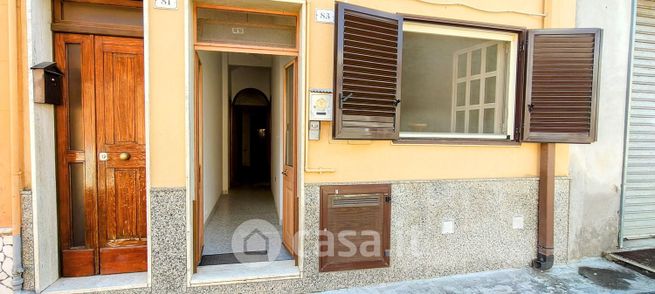 Casa indipendente in residenziale in Via Albanese 83