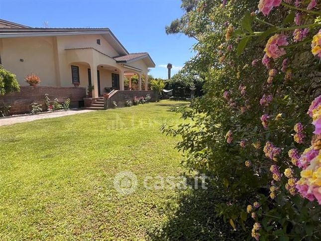 Villa in residenziale in Via Jesolo