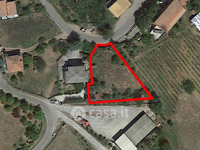 Terreno agricolo in commerciale in Via Vittorio Veneto