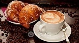 Attivitã /licenza (con o senza mura) in commerciale in 