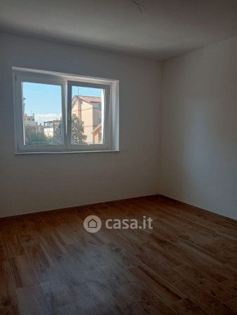 Appartamento in residenziale in Via Maremmana Inferiore 309