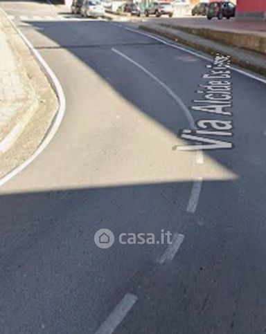 Ufficio in commerciale in Via Alcide De Gasperi