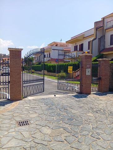 Appartamento in residenziale in Via Campo Volo 33