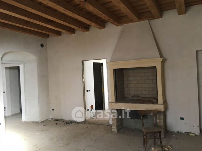 Rustico/casale in residenziale in 