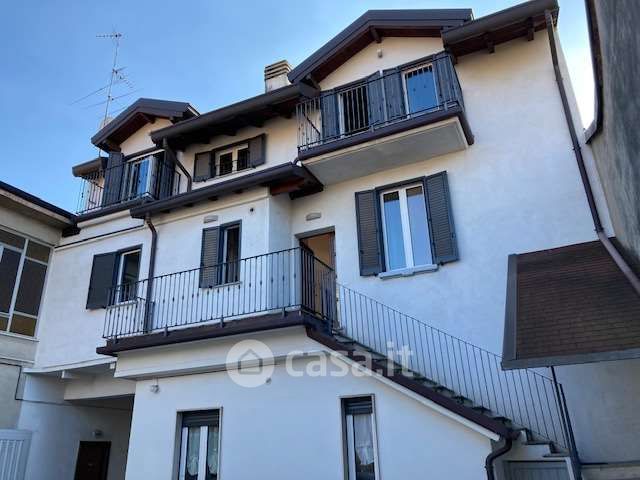 Appartamento in residenziale in Via A. Lamarmora 9