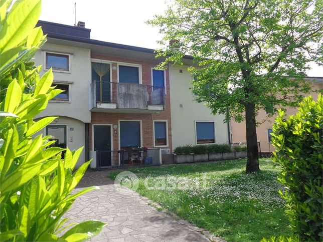 Loft in residenziale in Via San Francesco D'Assisi 10