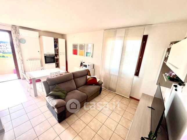 Appartamento in residenziale in Via F.lli Cervi