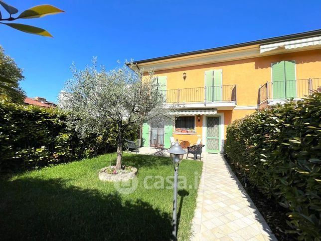 Appartamento in residenziale in Via Fura 137