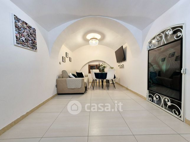 Appartamento in residenziale in Via Napoli 40