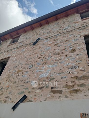 Rustico/casale in residenziale in 