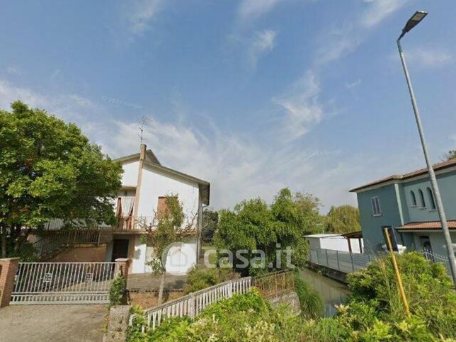 Appartamento in residenziale in Via Moratica 12