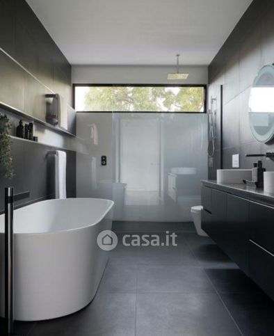 Appartamento in residenziale in Piazza Ischia 14